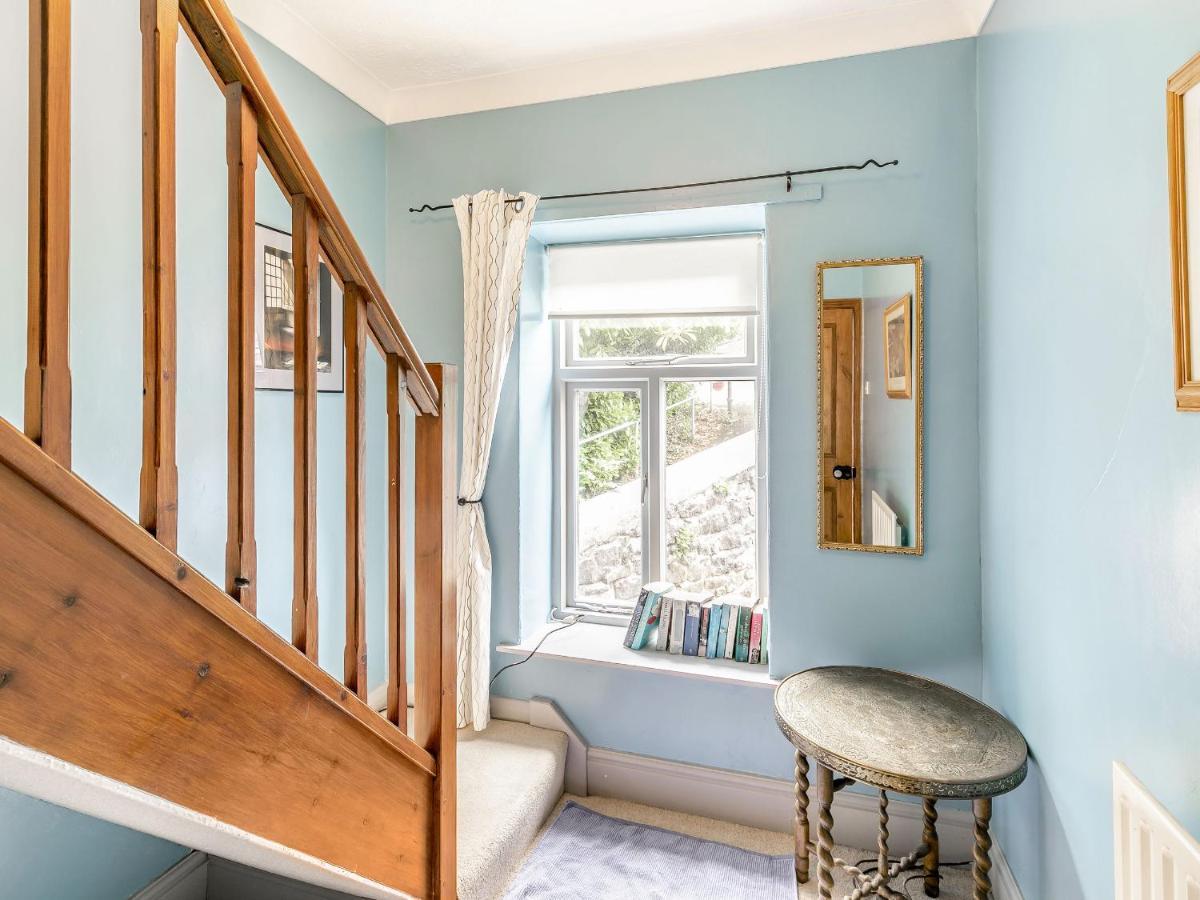 Villa Rosskeen à Tideswell Extérieur photo