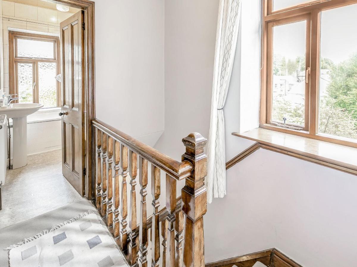 Villa Rosskeen à Tideswell Extérieur photo